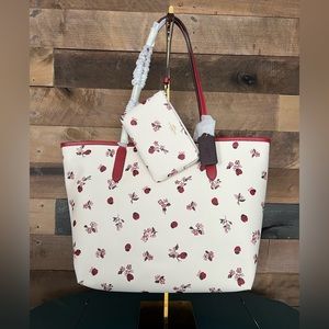 SOLD!!! Coach City Tote & Wristlet Set With Ladybug Floral Print